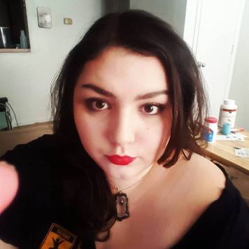 red lipstick selfie.jpg